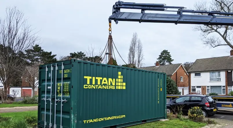 20ft Shipping Containers for Sale in the UK_6