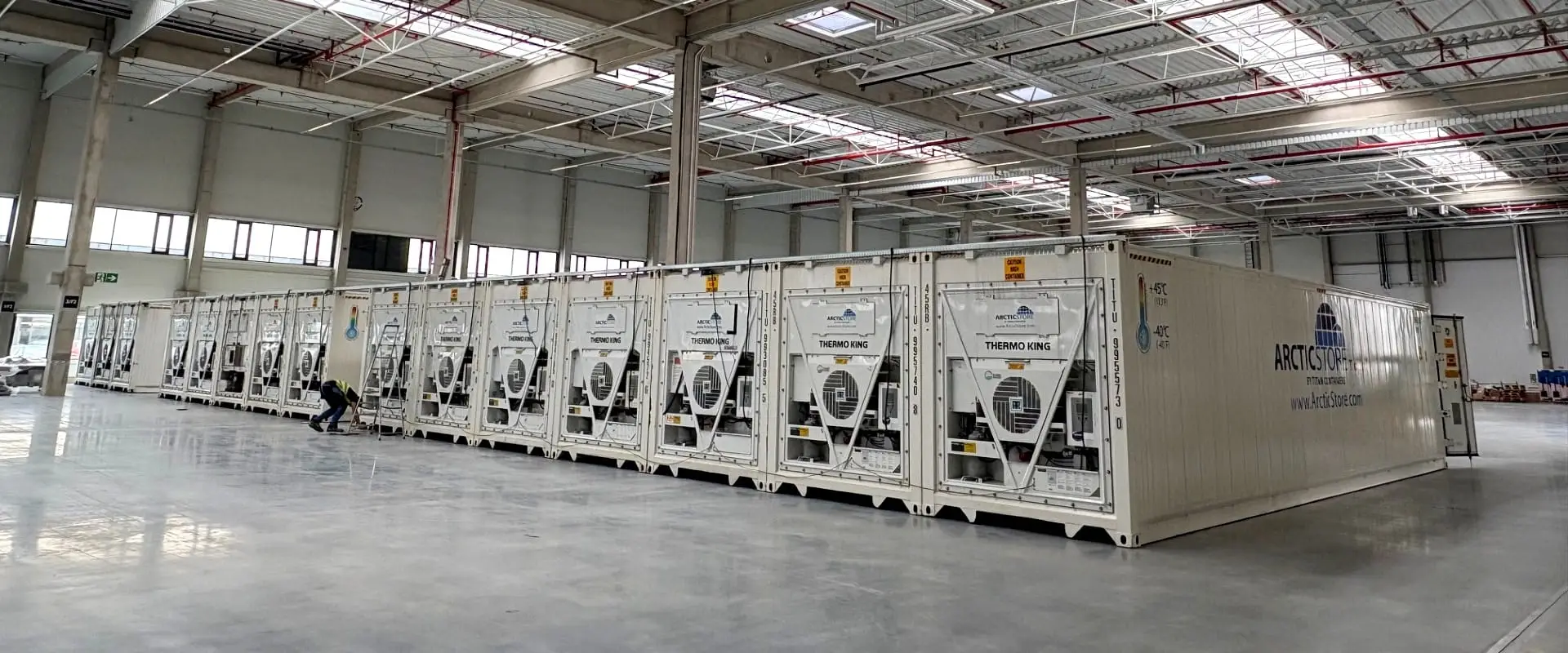 Temporary Cold Storage for Pet Food Production